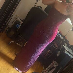 Elegant Burgundy Strapless Dress